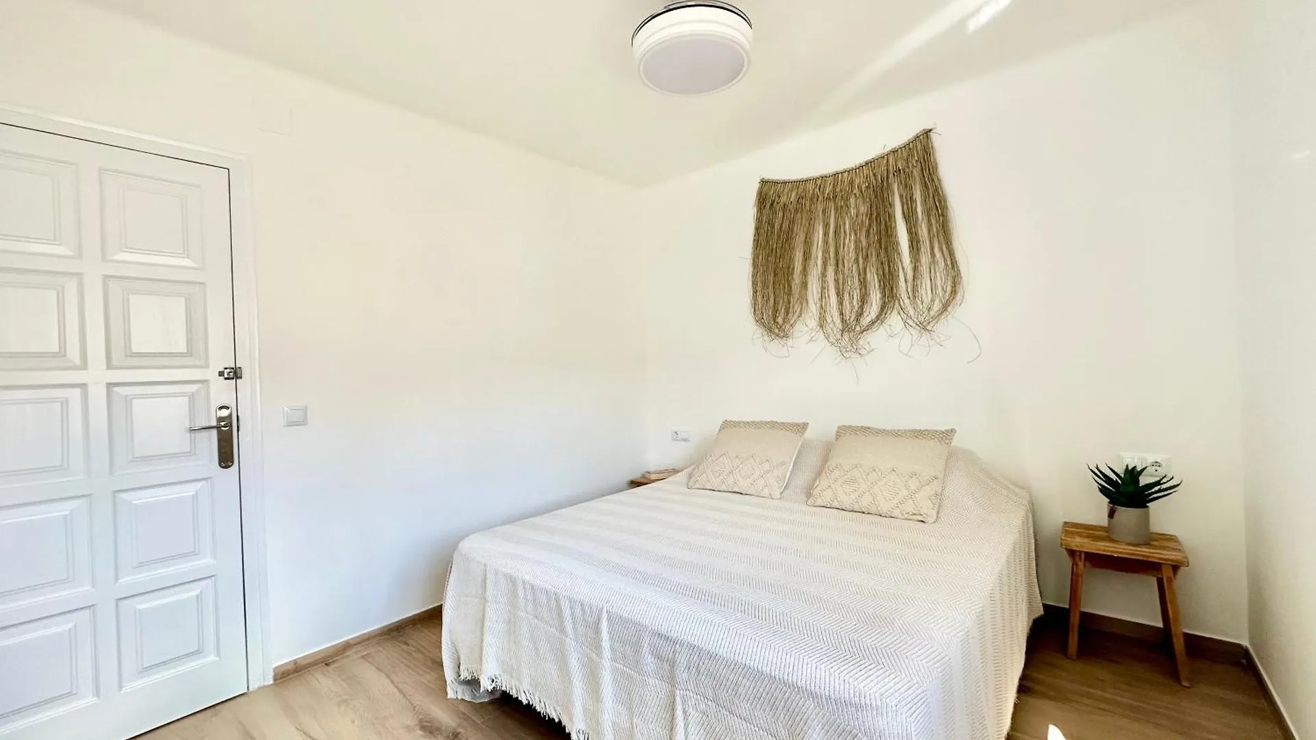 Canyelles - Santa Barbara Sea View Apartment Roses 0*,  Spain
